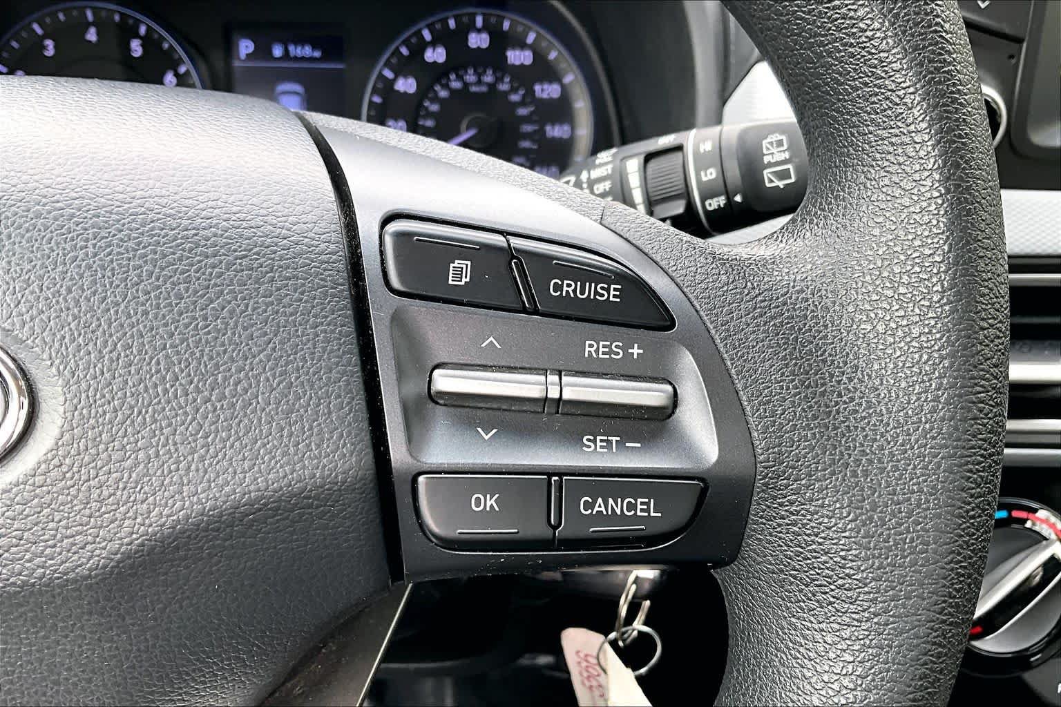 Used 2020 Hyundai Kona SE FWD image 25
