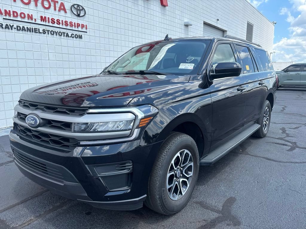 Used 2024 Ford Expedition Max XLT