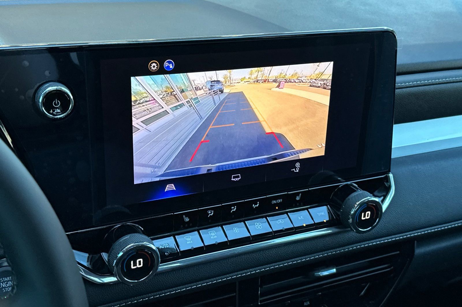 New 2026 Chevrolet Colorado LT image 18