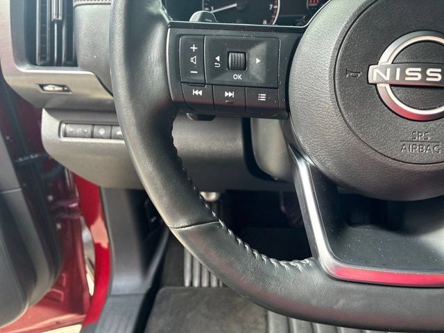 Used 2024 Nissan Pathfinder SL FWD image 22
