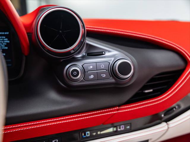 Used 2022 Ferrari F8 Tributo RWD image 30