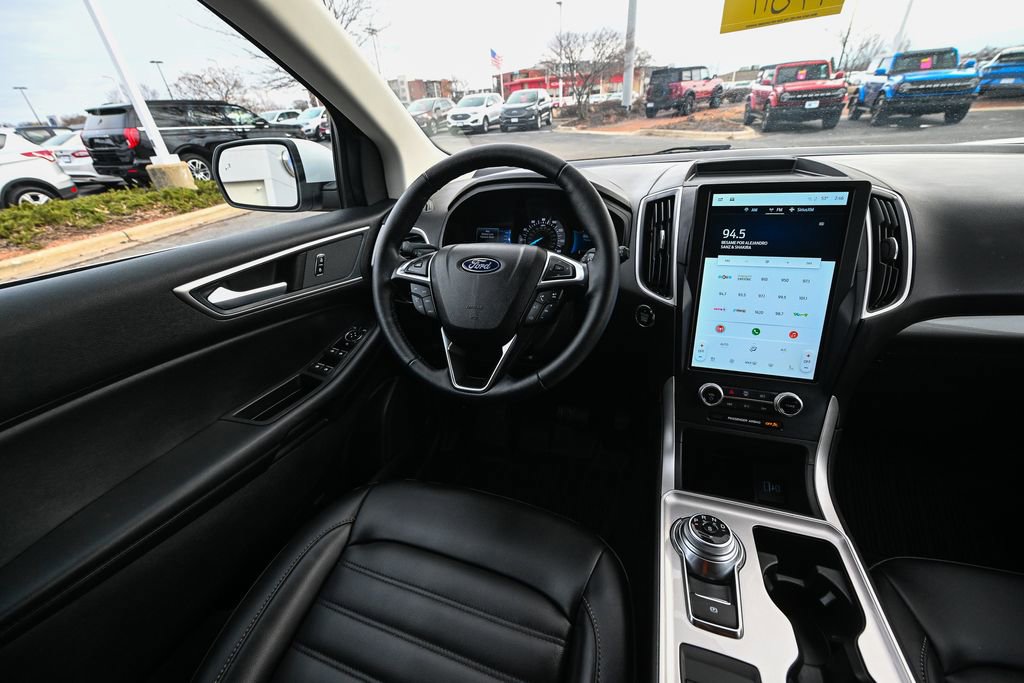 Used 2024 Ford Edge SEL w/ Convenience Package AWD/4WD image 33