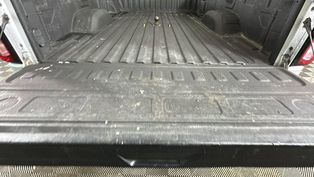 Used 2022 GMC Sierra 3500 Pro w/ Convenience Package AWD/4WD image 27