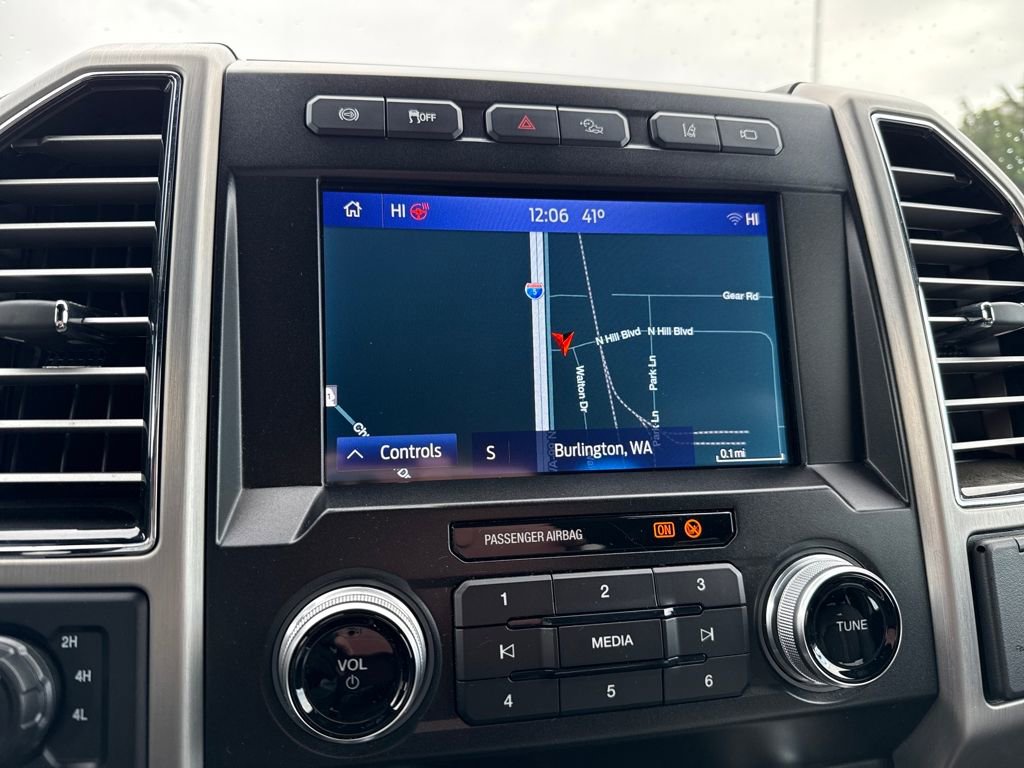 Used 2021 Ford F350 Platinum w/ Tremor Off-Road Package image 26