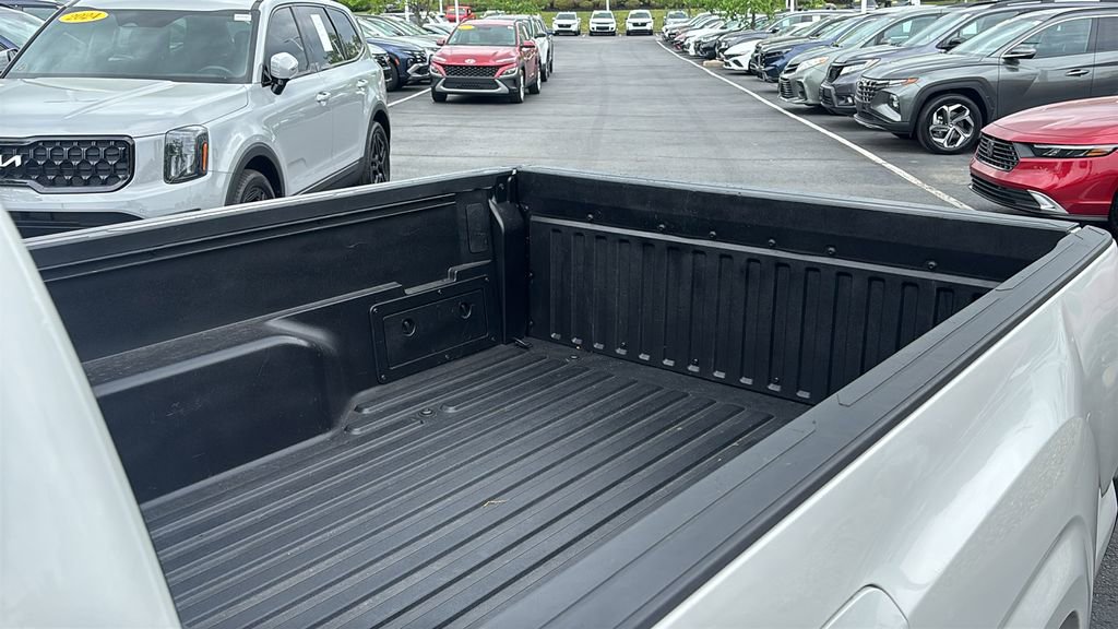 Used 2021 Toyota Tacoma SR AWD/4WD image 27