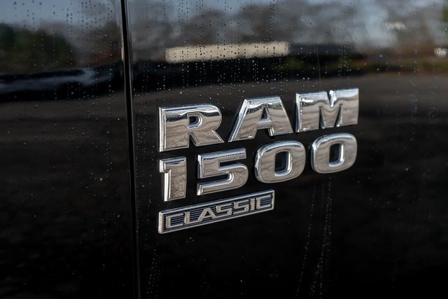 Used 2024 RAM 1500 Classic SLT image 6