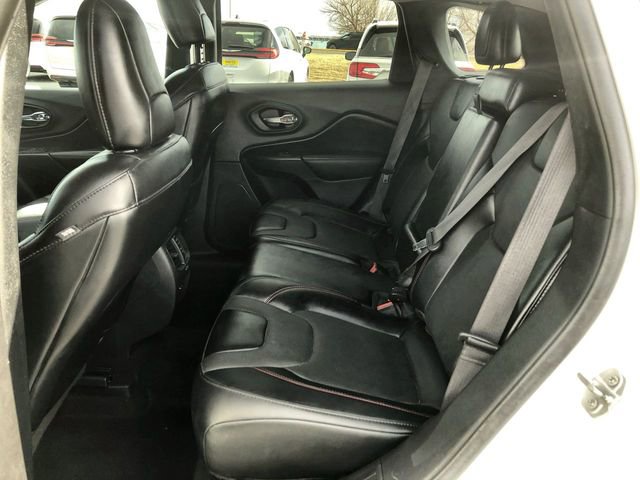 Used 2022 Jeep Cherokee Trailhawk w/ Premium Leather Package image 21