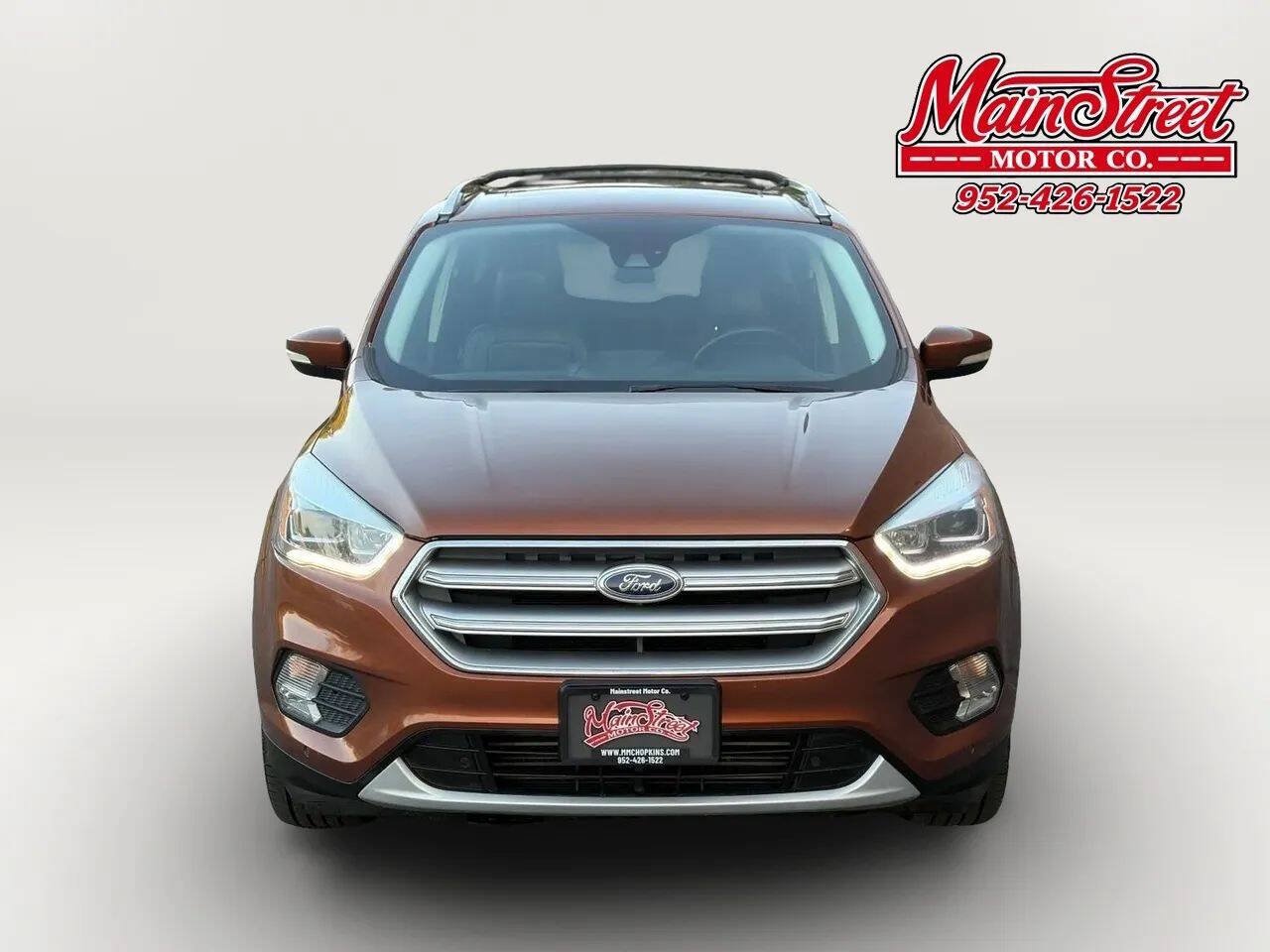 Used 2017 Ford Escape Titanium w/ Equipment Group 301A AWD/4WD image 2