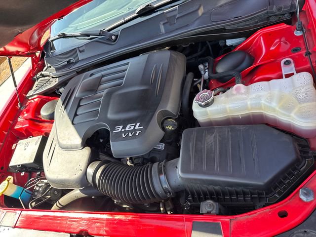 Used 2021 Dodge Challenger SXT image 27