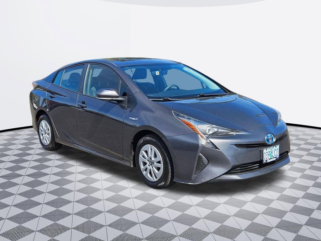 Used 2016 Toyota Prius Two image 8