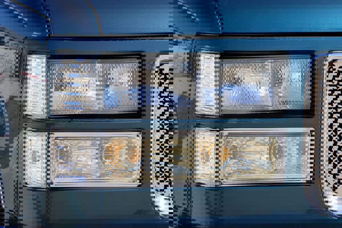 Used 1994 GMC Yukon 4WD 2-Door image 7