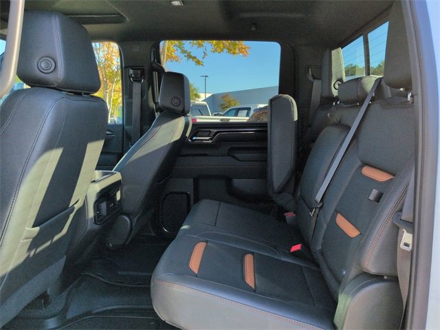 Used 2024 GMC Sierra 2500 AT4 w/ AT4 Premium Plus Package image 14