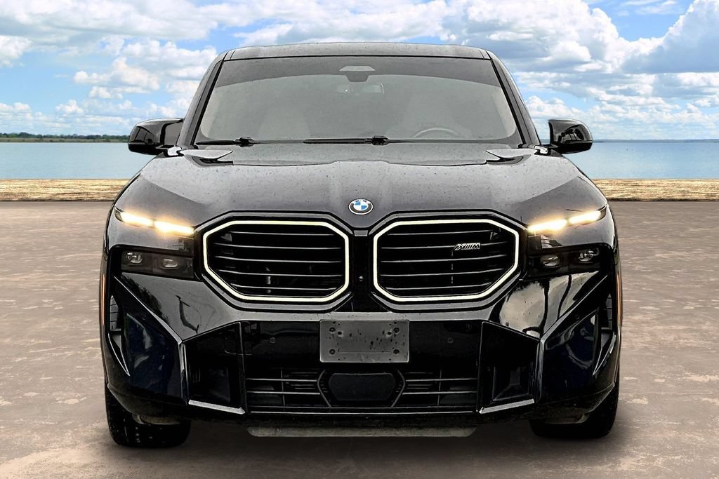 Used 2023 BMW XM w/ M Driver's Package AWD/4WD image 2