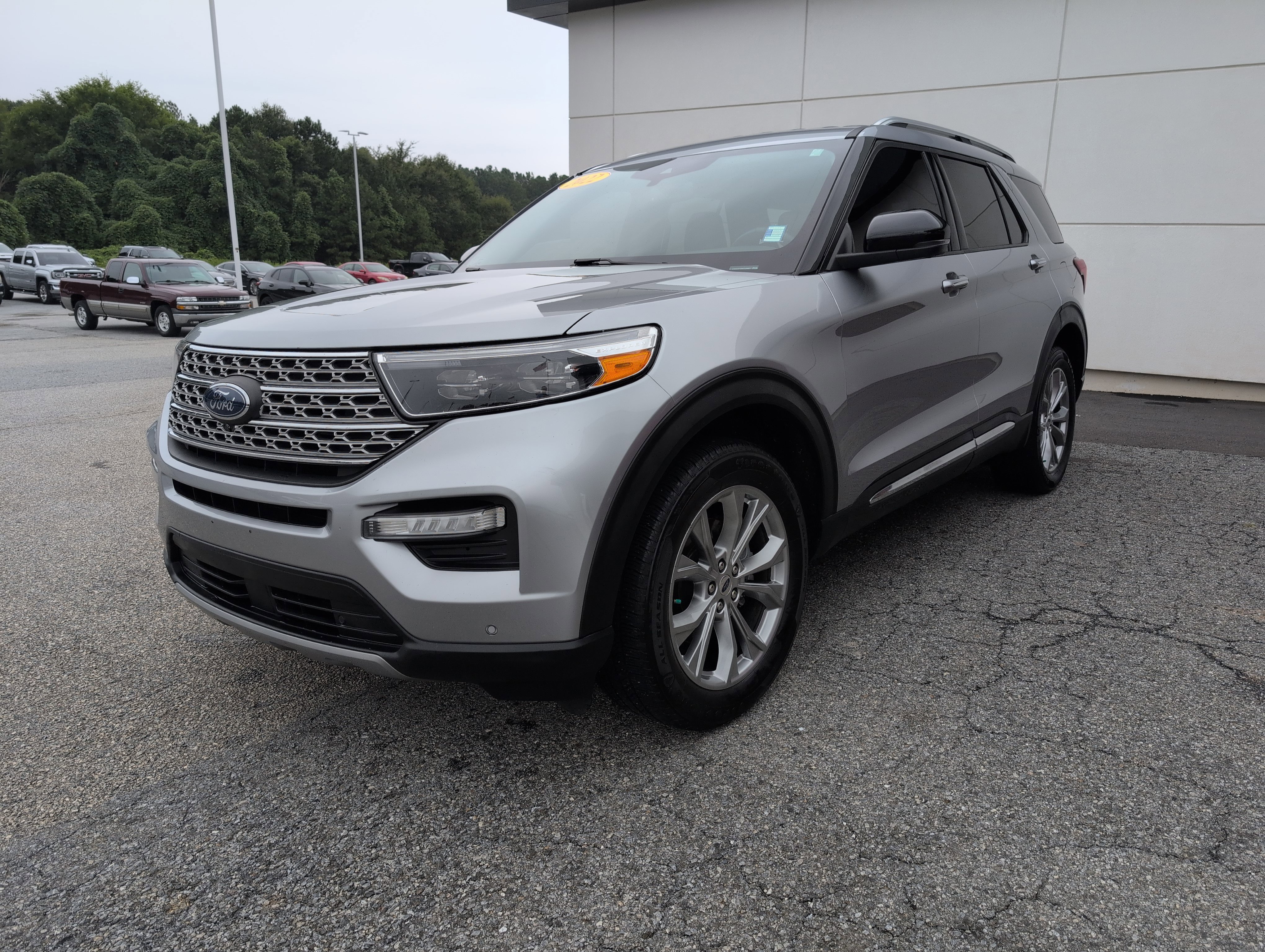 Used 2022 Ford Explorer Limited w/ Equipment Group 301A
