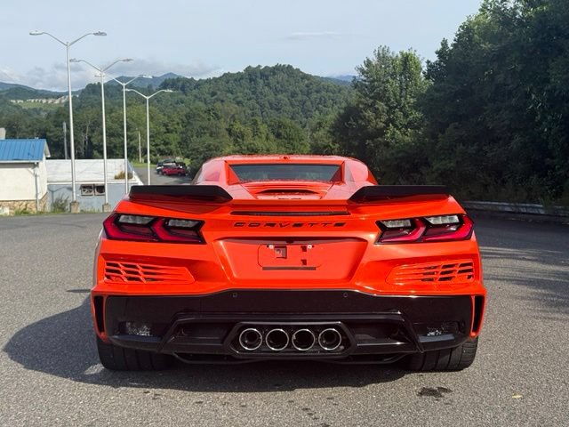 Used 2026 Chevrolet Corvette Z06 RWD image 6