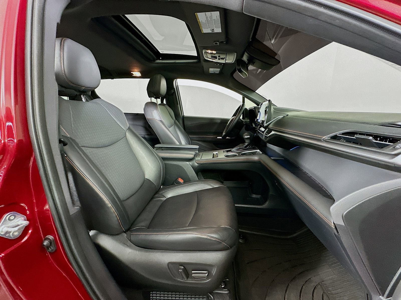 Certified 2023 Toyota Sienna XSE AWD/4WD image 30
