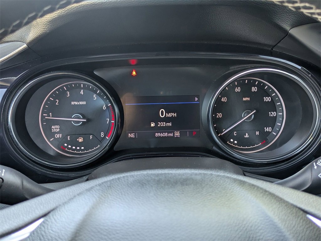 Used 2022 Buick Encore GX Select image 18