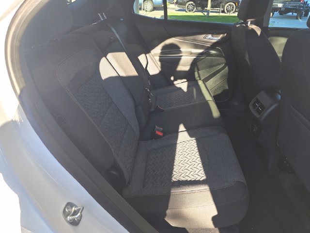 Used 2024 Chevrolet Equinox LT AWD/4WD image 13