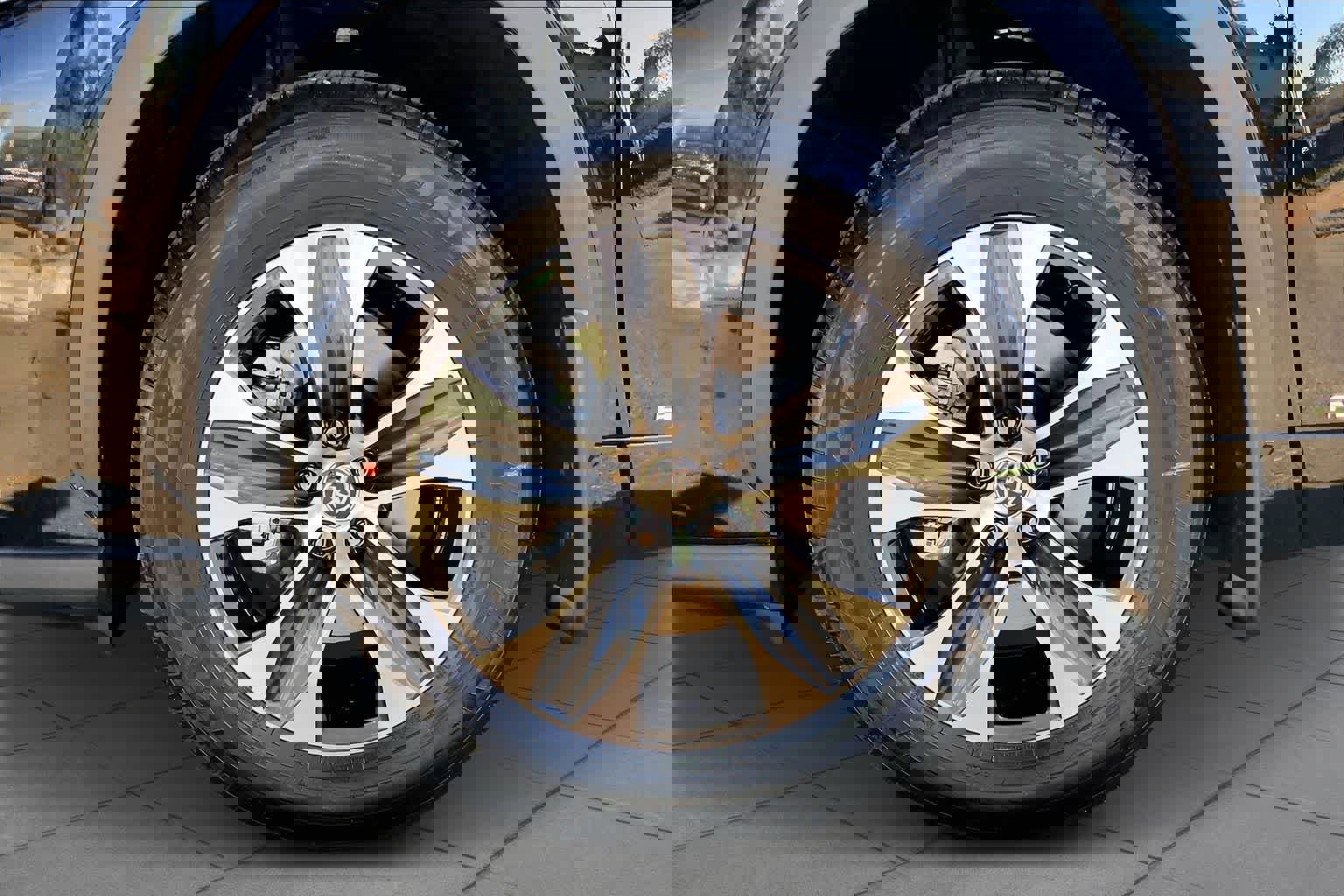 New 2026 Toyota Highlander XLE image 11