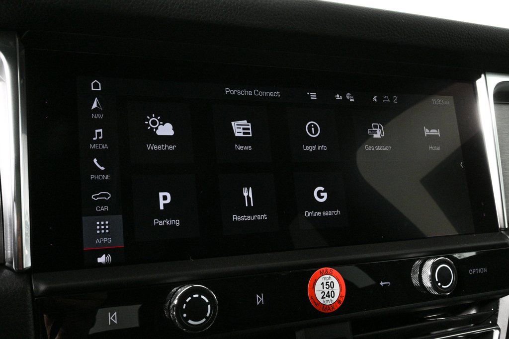 Certified 2026 Porsche Macan AWD/4WD image 15