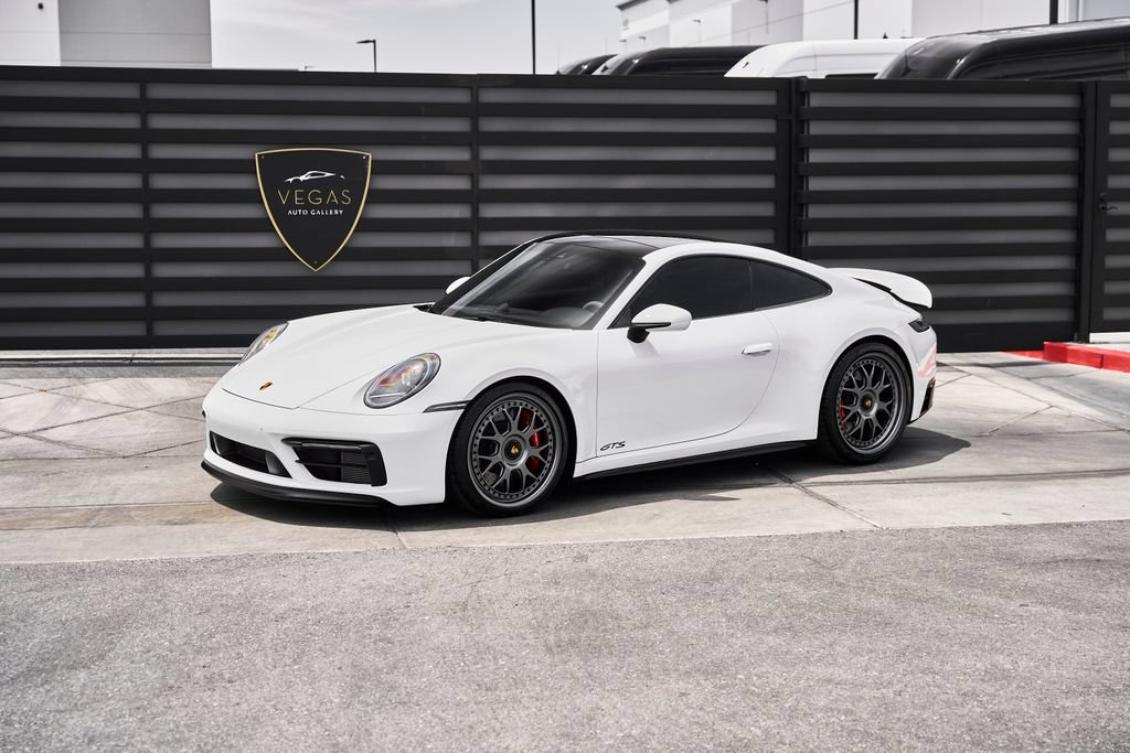 Used 2024 Porsche 911 Carrera 4 GTS AWD/4WD image 5