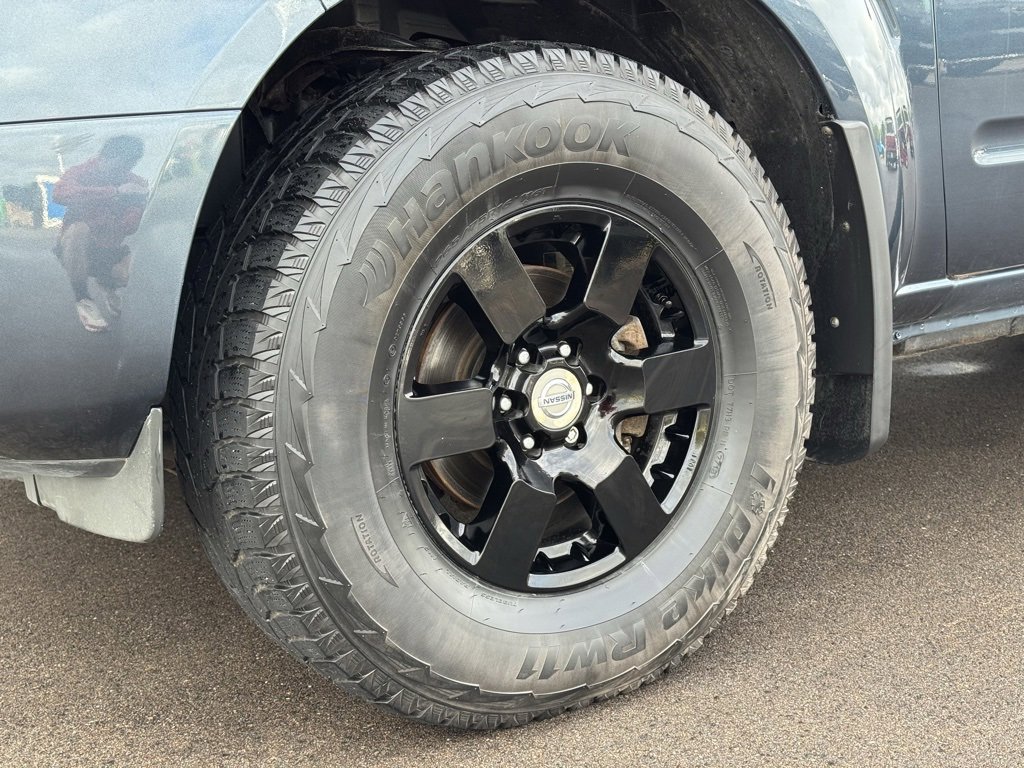 Used 2013 Nissan Frontier PRO-4X image 26