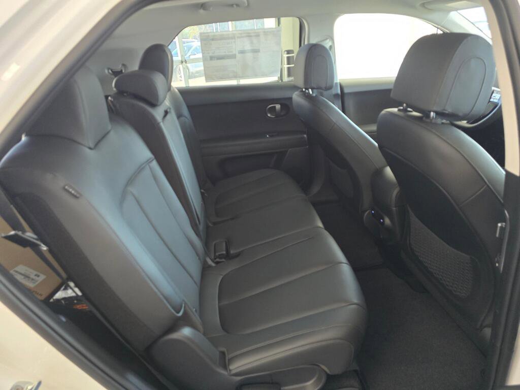 New 2026 Hyundai Ioniq 5 SEL image 40