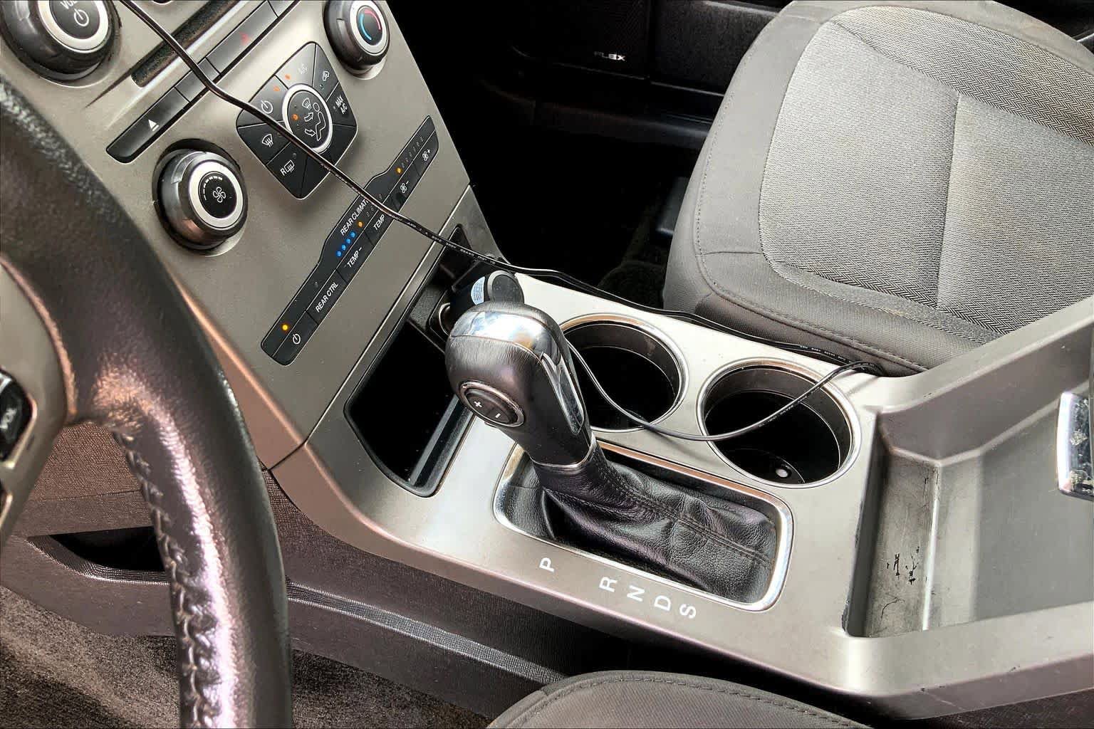 Used 2019 Ford Flex SE FWD image 17
