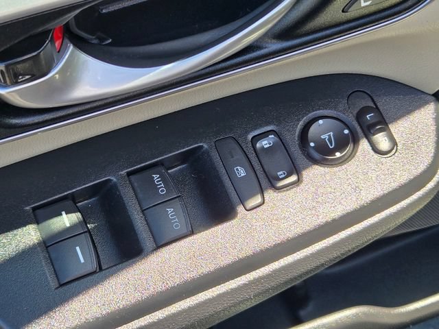 Used 2018 Honda CR-V EX-L image 17