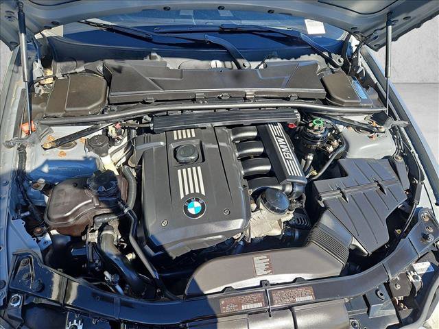 Used 2011 BMW 328i xDrive Sedan AWD/4WD image 22