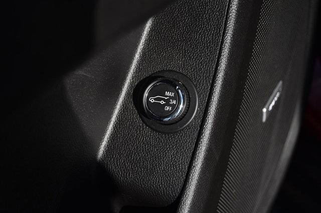 Used 2020 Chevrolet Traverse RS image 10