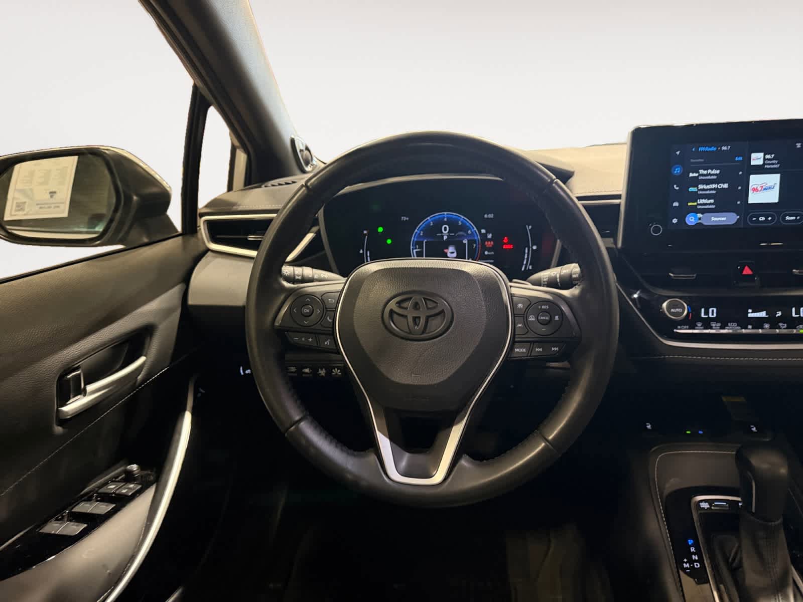 Used 2024 Toyota Corolla XSE FWD image 13