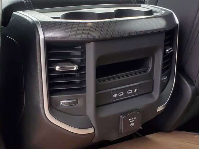 New 2026 RAM 1500 4x4 Crew Cab image 30