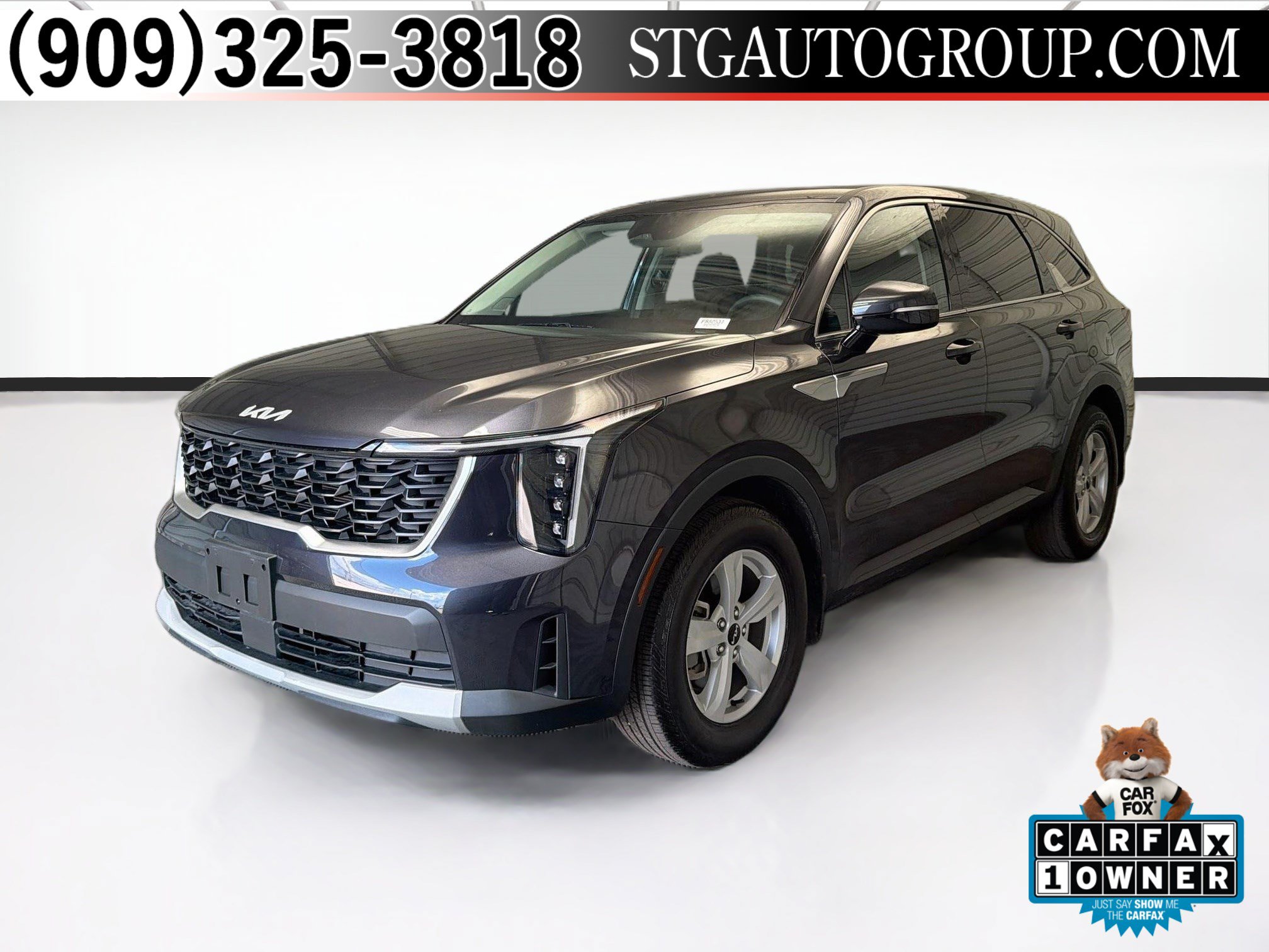 Used 2025 Kia Sorento LX FWD image 1