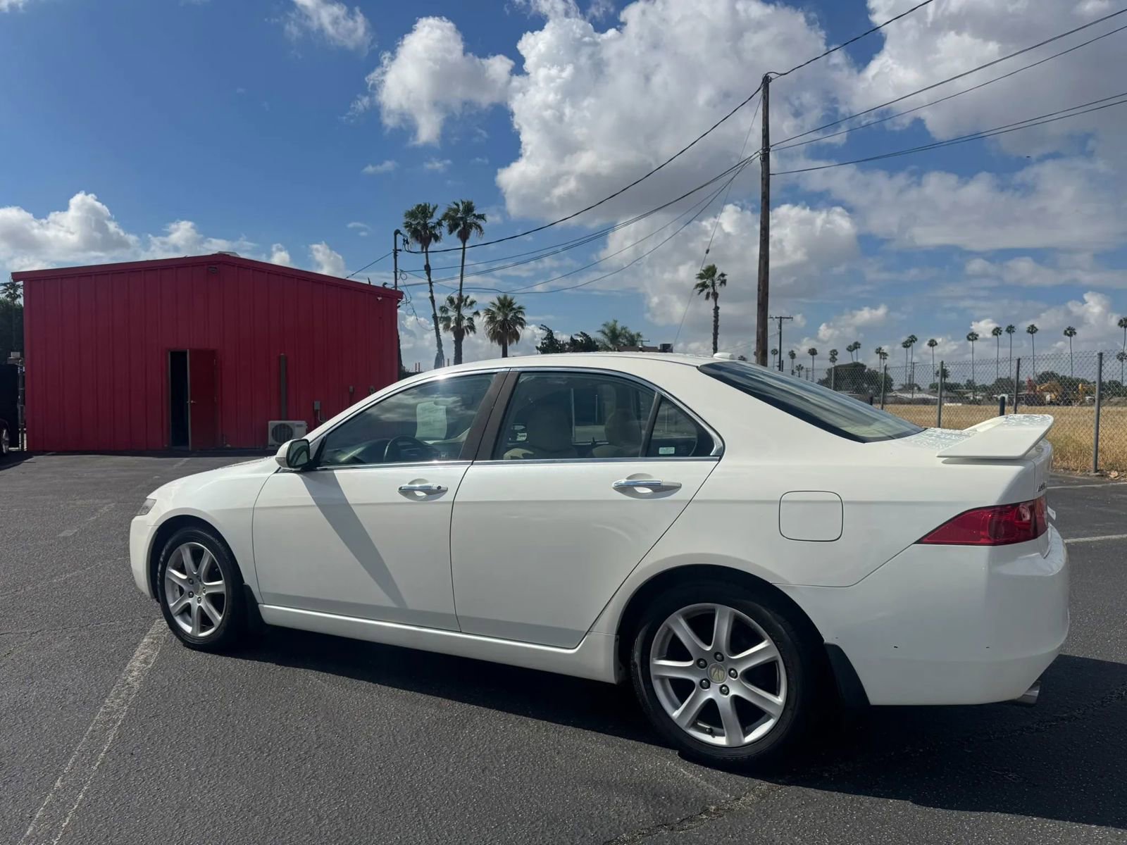 Used 2005 Acura TSX FWD image 4