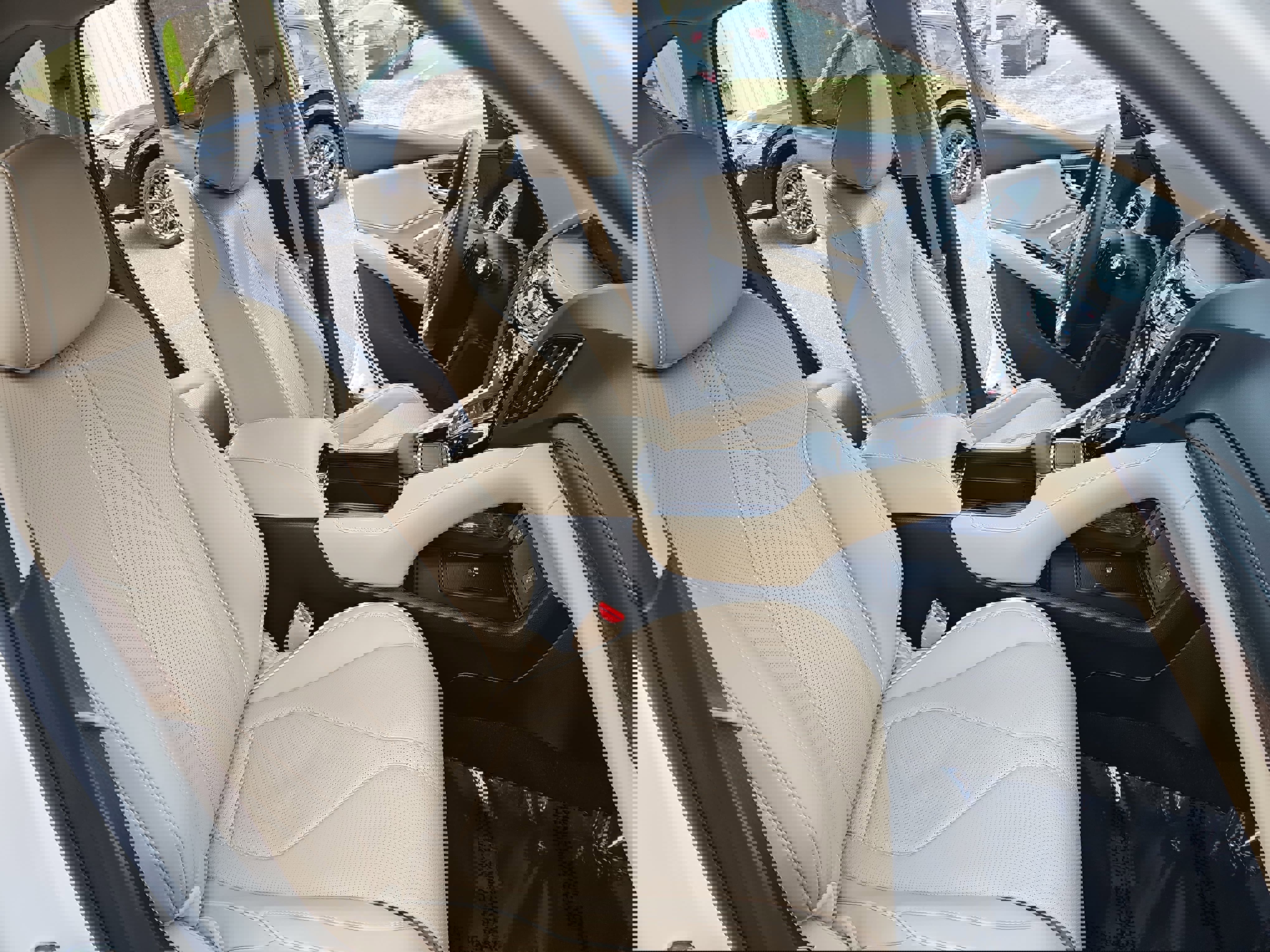 Used 2023 Acura RDX AWD w/ Advance Package image 10