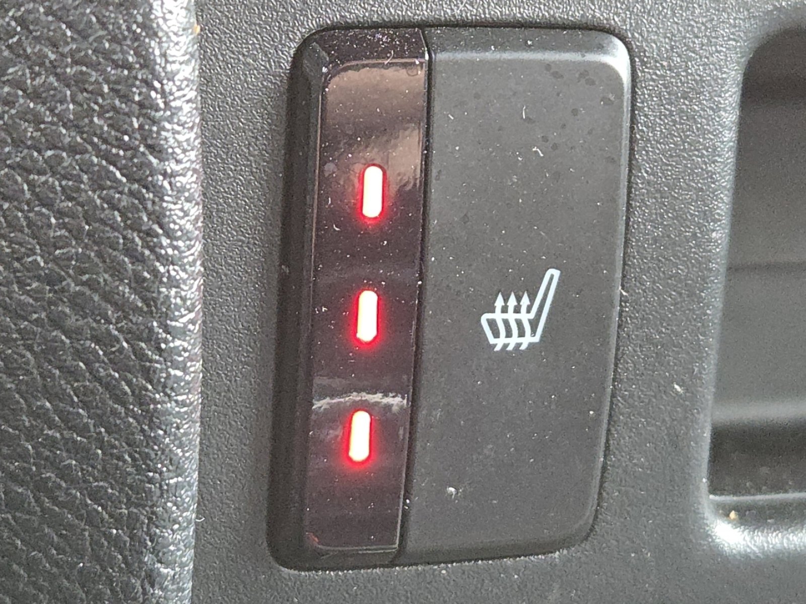 Used 2024 Honda Passport EX-L image 6