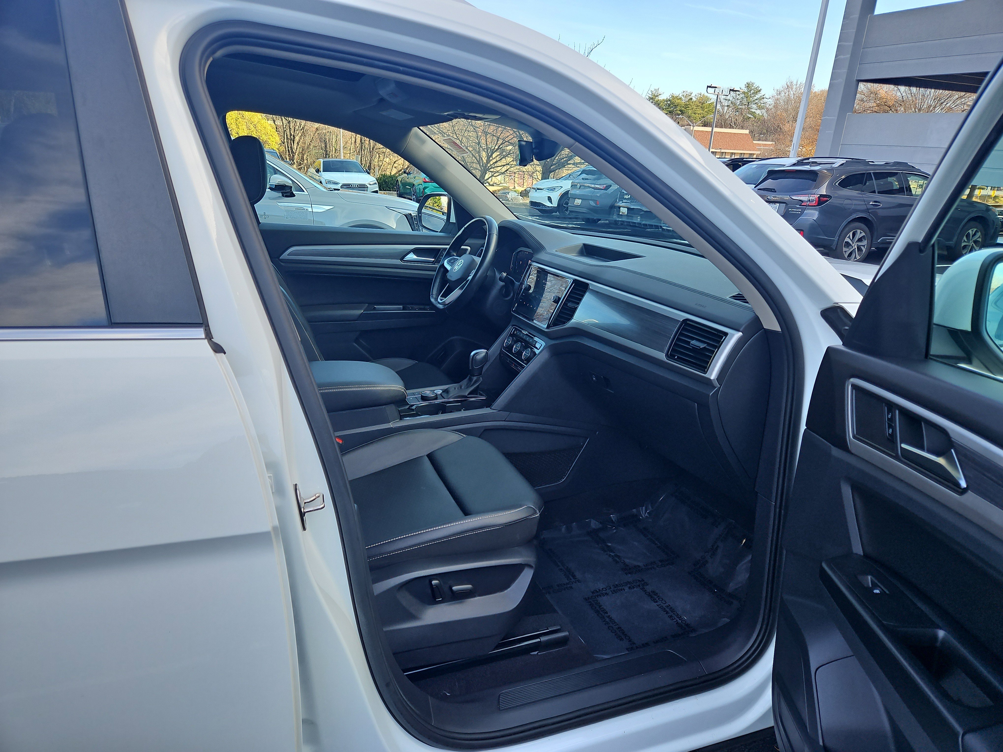 Certified 2021 Volkswagen Atlas SEL image 29