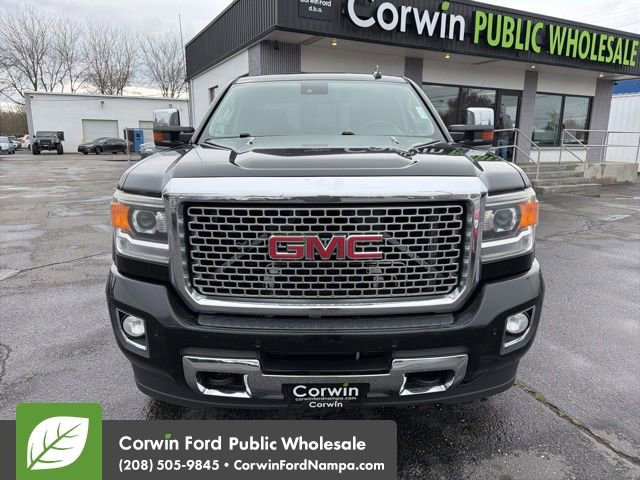 Used 2016 GMC Sierra 2500 Denali w/ Duramax Plus Package image 2