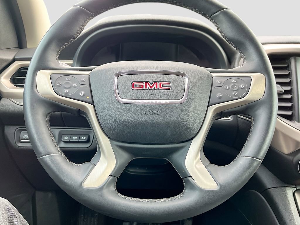 Used 2023 GMC Acadia Denali w/ Black Diamond Edition AWD/4WD image 11