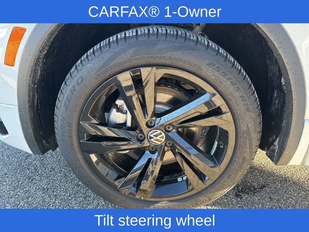 Used 2024 Volkswagen Tiguan SE R-Line image 35