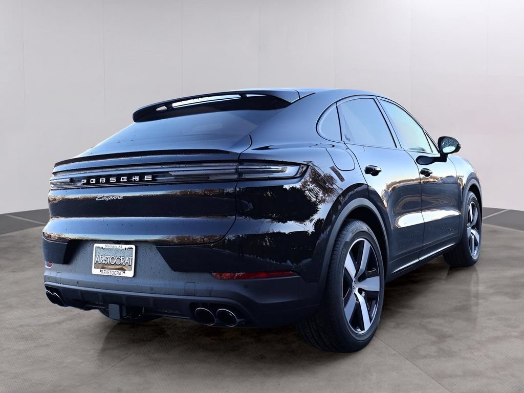 New 2026 Porsche Cayenne E-Hybrid Coupe AWD/4WD image 7