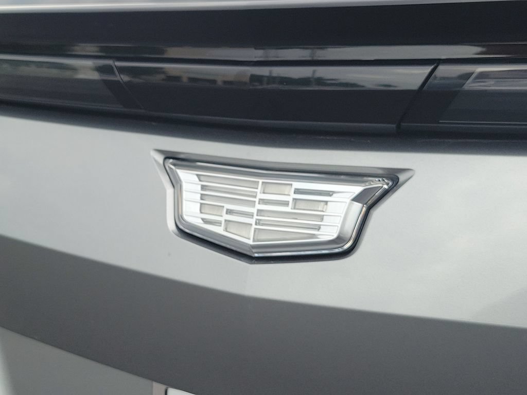 Certified 2024 Cadillac Lyriq Luxury AWD/4WD image 28