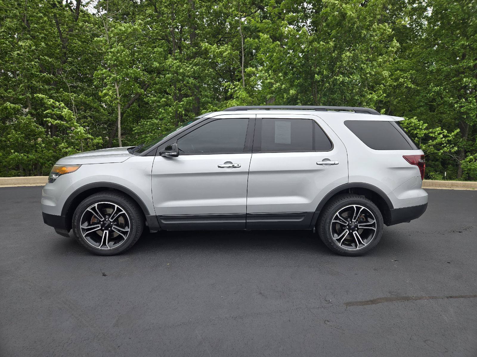 Used 2014 Ford Explorer Sport w/ Equipment Group 401A AWD/4WD image 5