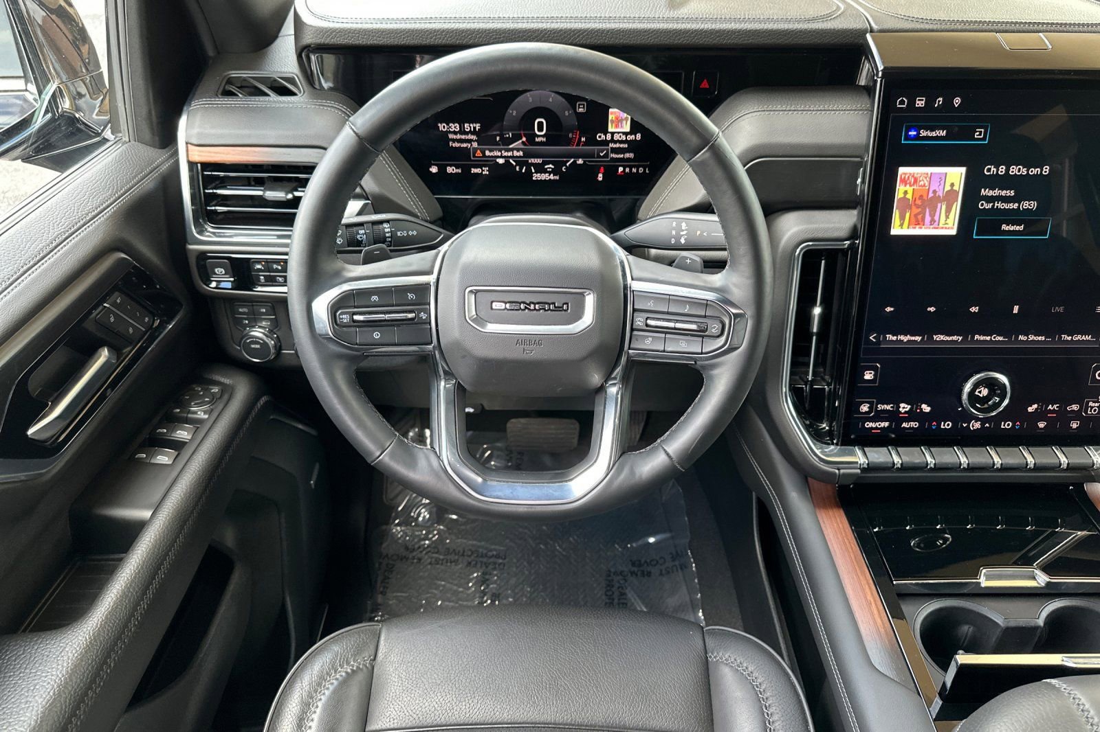 Certified 2025 GMC Yukon Denali image 15