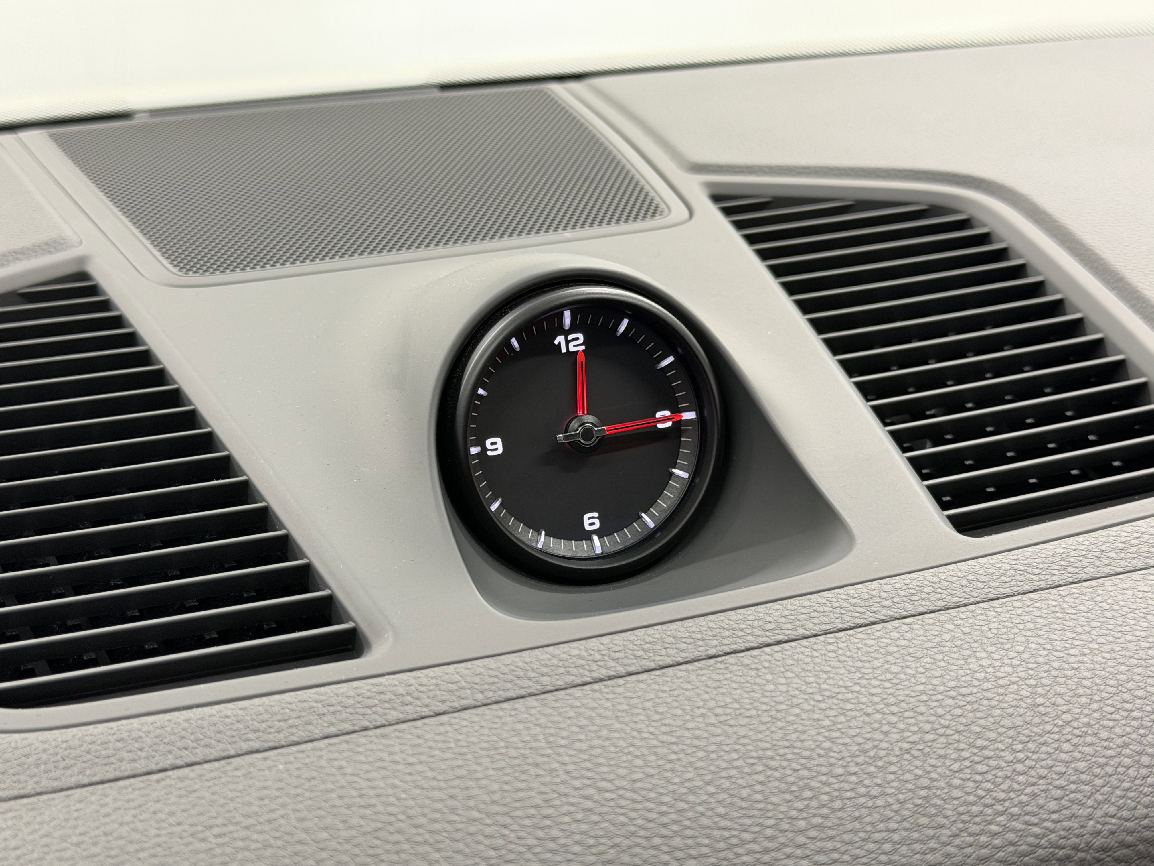 Certified 2023 Porsche Cayenne image 55