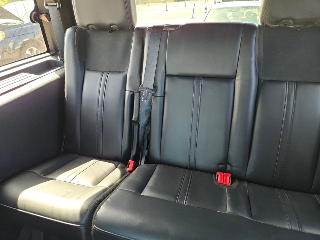 Used 2015 Lincoln Navigator 4WD image 13