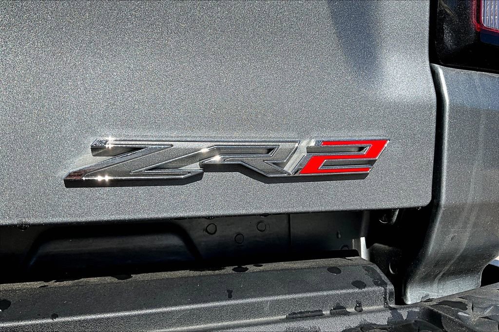 Used 2023 Chevrolet Colorado ZR2 w/ ZR2 Convenience Package III image 34