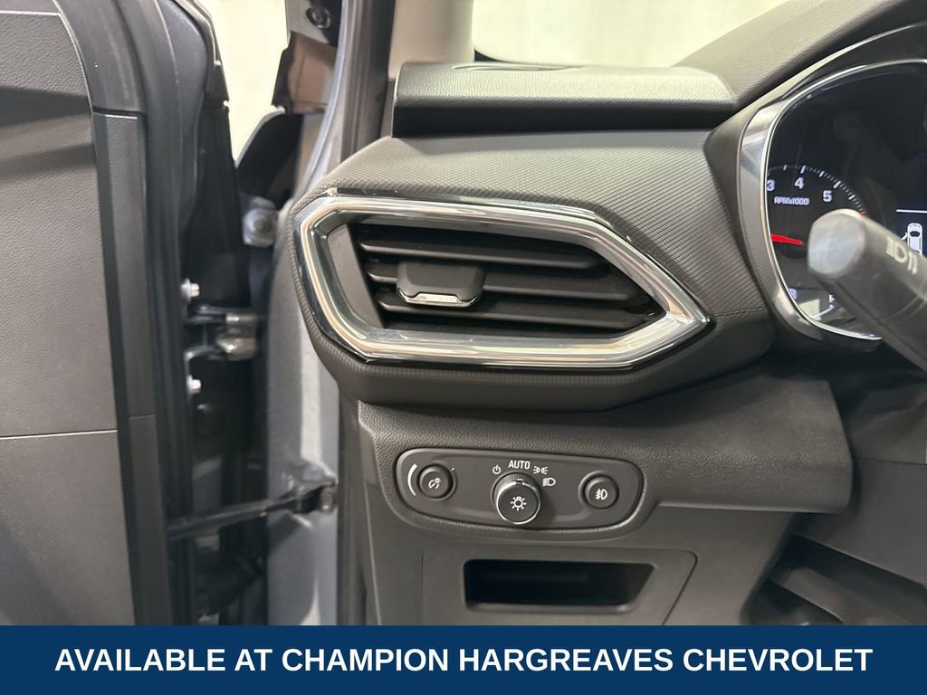 Used 2022 Chevrolet TrailBlazer LT w/ Convenience Package image 23