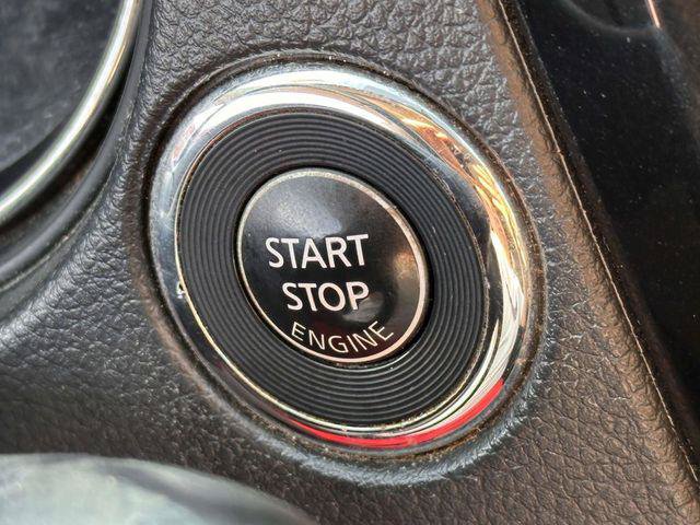 Used 2018 Nissan Rogue SV AWD/4WD image 26
